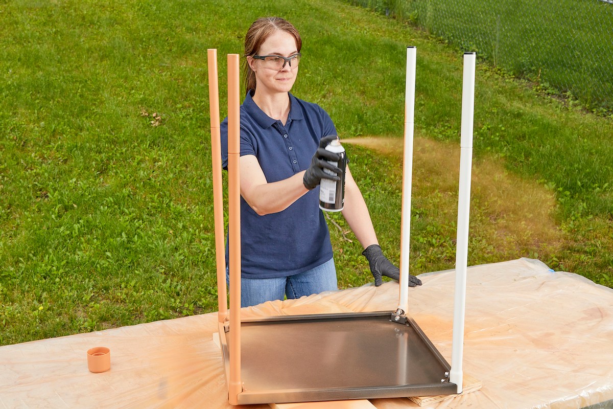 How to Spray Paint Metal Furniture and Ornaments