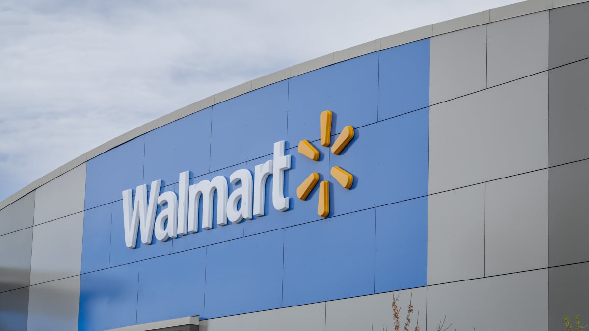 Walmart Is Finally Adding Tap to Pay at All U.S. Stores